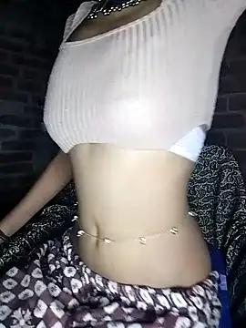 Snapshot of slim_girl69 chatting on 28, 11, 2025 slim girl69 online show from 28, 11, 2025