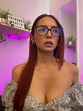 Im sofiaaa online show from 6, 3, 2026