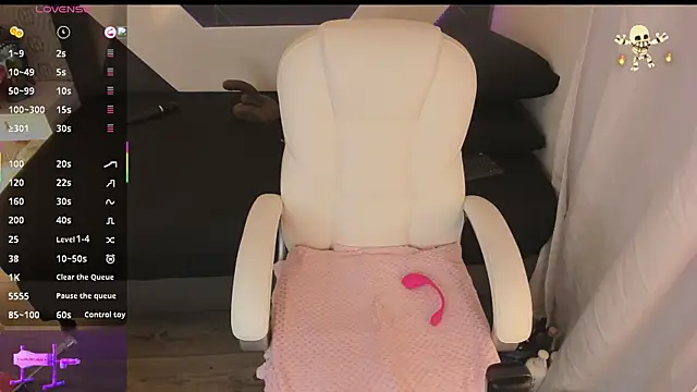 michelle cutee  online show from 7, 11, 2025