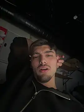 emir343475 online show from 16, 10, 2025