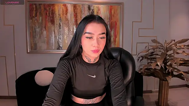 MeganCross1 online show from 26, 11, 2025