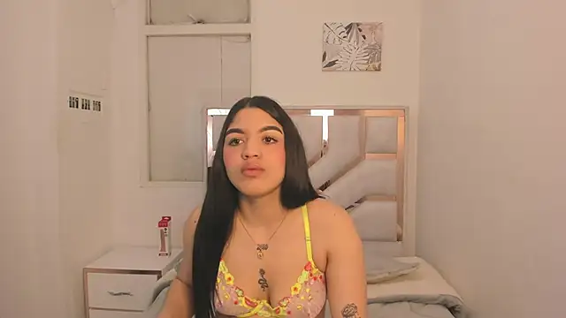 AbrilNasty online show from 18, 10, 2025