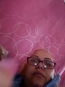 Snapshot of Lvna6969 chatting on 6, 11, 2025 Lvna6969 online show from 6, 11, 2025