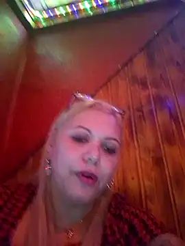 Snapshot of Lvna6969 chatting on 7, 11, 2025 Lvna6969 online show from 7, 11, 2025