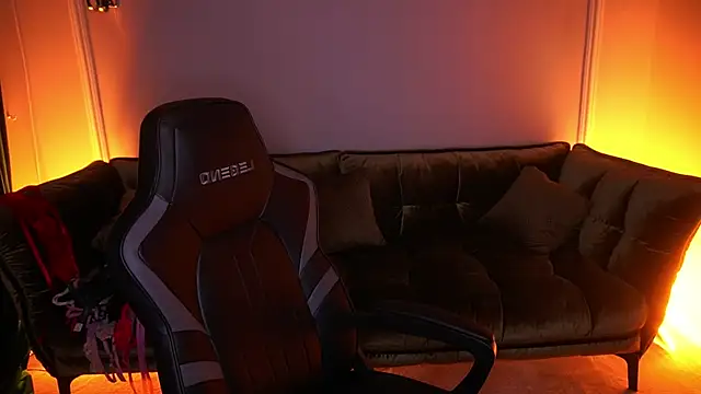 VixenMuse online show from 5, 11, 2025