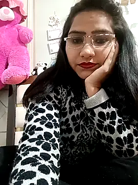 Snapshot of Vanshika1432 chatting on 22, 12, 2025 Vanshika1432 online show from 22, 12, 2025