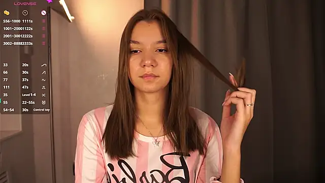 BrynnHolverson online show from 27, 10, 2025