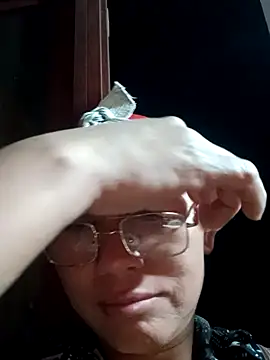 Snapshot of nui-show chatting on 23, 10, 2025 nui-show online show from 23, 10, 2025