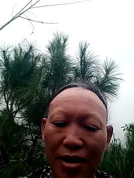 Snapshot of nui-show chatting on 29, 10, 2025 nui-show online show from 29, 10, 2025