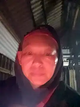 Snapshot of nui-show chatting on 14, 11, 2025 nui-show online show from 14, 11, 2025