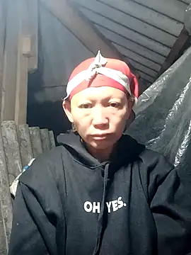 Snapshot of nui-show chatting on 17, 11, 2025 nui-show online show from 17, 11, 2025