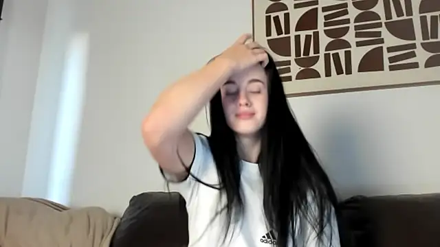 Snapshot of LexiSinnn chatting on 1, 11, 2025 LexiSinnn online show from 1, 11, 2025