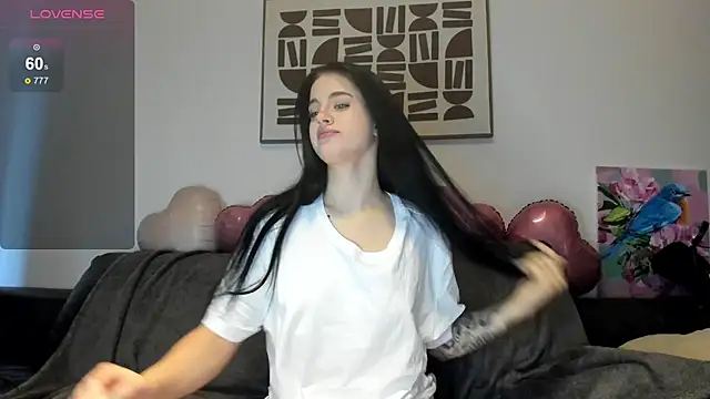 Snapshot of LexiSinnn chatting on 27, 11, 2025 LexiSinnn online show from 27, 11, 2025