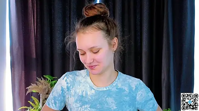 FoxFever online show from 3, 11, 2025