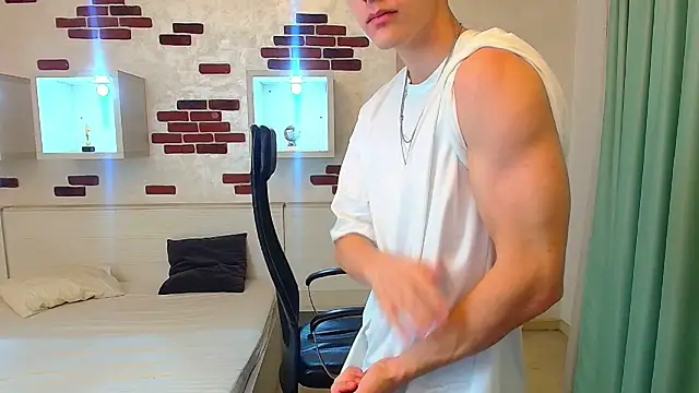 BradyFlint online show from 19, 10, 2025