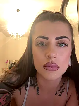 Barbie 1312 online show from 11, 11, 2025