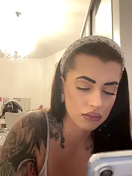 Barbie 1312 online show from 19, 11, 2025