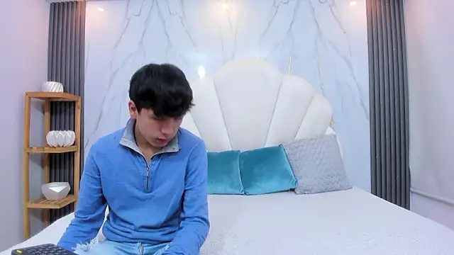 hoot booys  online show from 2, 2, 2026