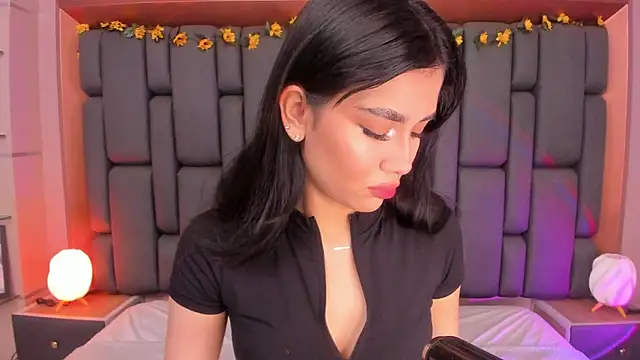 Snapshot of TanyaBello chatting on 27, 11, 2025 TanyaBello online show from 27, 11, 2025