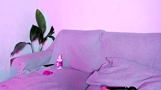 Snapshot of Elli_Chique chatting on 1, 12, 2025 Elli Chique online show from 1, 12, 2025