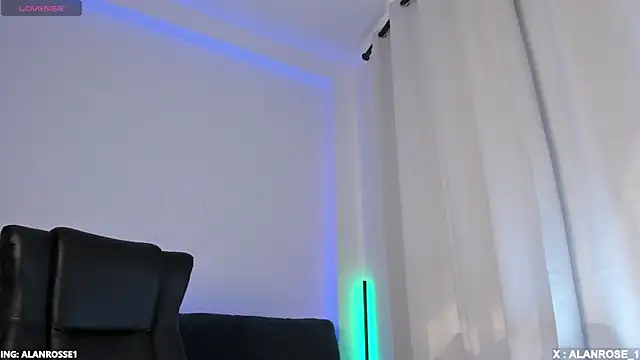 Snapshot of AlanRose01 chatting on 2, 11, 2025 AlanRose01 online show from 2, 11, 2025