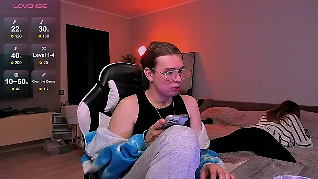 lina nik online show from 18, 10, 2025
