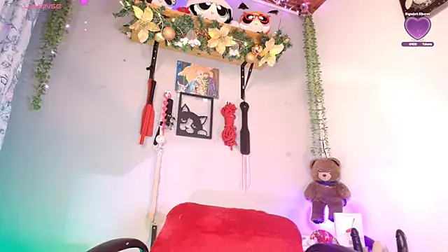 Snapshot of Violetafetish-dirty chatting on 5, 12, 2025 Violetafetish-dirty online show from 5, 12, 2025