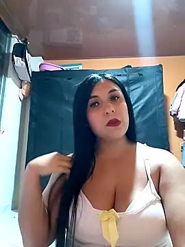 Kymberlaury online show from 24, 4, 2026