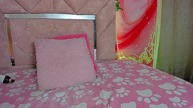 Snapshot of mia__blaze__ chatting on 12, 2, 2026 mia blaze online show from 12, 2, 2026