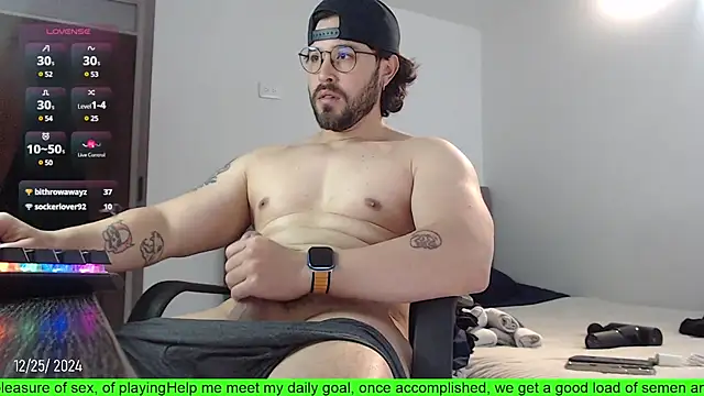 Snapshot of SugaredDigit chatting on 25, 12, 2024 SugaredDigit online show from 25, 12, 2024