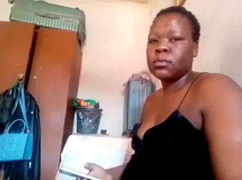 Snapshot of Roronae chatting on 14, 2, 2026 Roronae online show from 14, 2, 2026