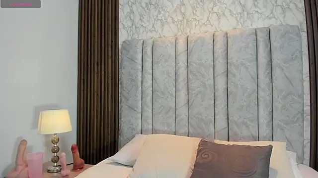 Snapshot of goddessfeetxx chatting on 10, 11, 2025 goddessfeetxx online show from 10, 11, 2025