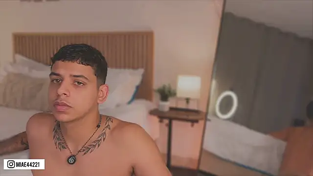 Little Emma 11 online show from 17, 4, 2026