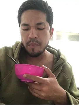 Snapshot of BMRF94 chatting on 27, 10, 2025 BMRF94 online show from 27, 10, 2025