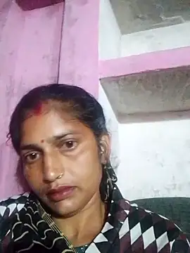 Snapshot of Pooja_shre chatting on 8, 11, 2025 Pooja shre online show from 8, 11, 2025