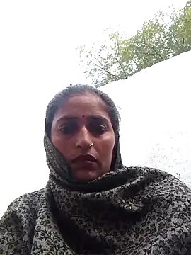 Snapshot of Pooja_shre chatting on 19, 11, 2025 Pooja shre online show from 19, 11, 2025