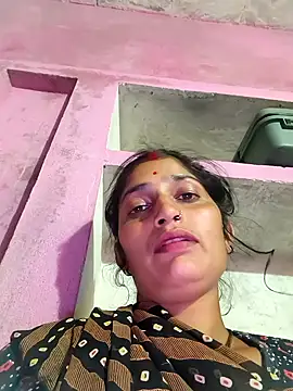 Snapshot of Pooja_shre chatting on 29, 11, 2025 Pooja shre online show from 29, 11, 2025