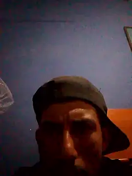 Snapshot of Orlao25cm chatting on 24, 10, 2025 Orlao25cm online show from 24, 10, 2025