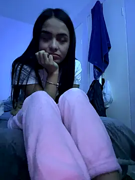 Snapshot of sexywiffeee chatting on 25, 10, 2025 sexywiffeee online show from 25, 10, 2025