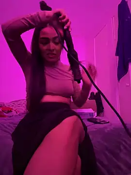 Snapshot of sexywiffeee chatting on 26, 10, 2025 sexywiffeee online show from 26, 10, 2025