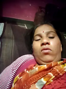 Snapshot of OliveGreen22 chatting on 6, 11, 2025 OliveGreen22 online show from 6, 11, 2025