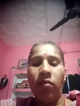 Snapshot of OliveGreen22 chatting on 16, 11, 2025 OliveGreen22 online show from 16, 11, 2025