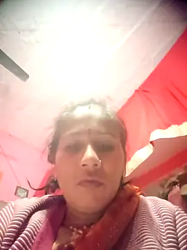 Snapshot of OliveGreen22 chatting on 17, 11, 2025 OliveGreen22 online show from 17, 11, 2025