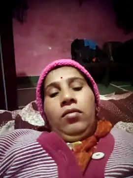 Snapshot of OliveGreen22 chatting on 1, 12, 2025 OliveGreen22 online show from 1, 12, 2025