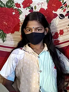 Itz Aisha   online show from 3, 6, 2026