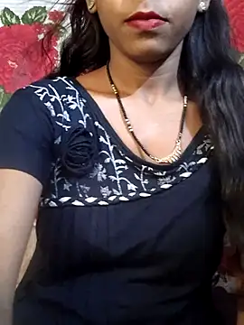 Itz Aisha   online show from 5, 6, 2026