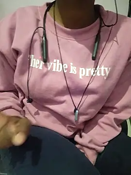 Snapshot of Mango_Fruty chatting on 19, 12, 2025 Mango Fruty online show from 19, 12, 2025