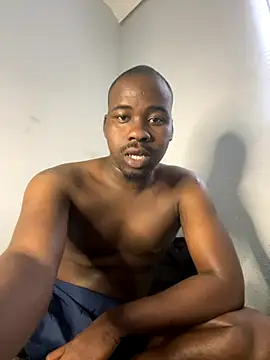 Snapshot of solodrive chatting on 12, 11, 2025 solodrive online show from 12, 11, 2025