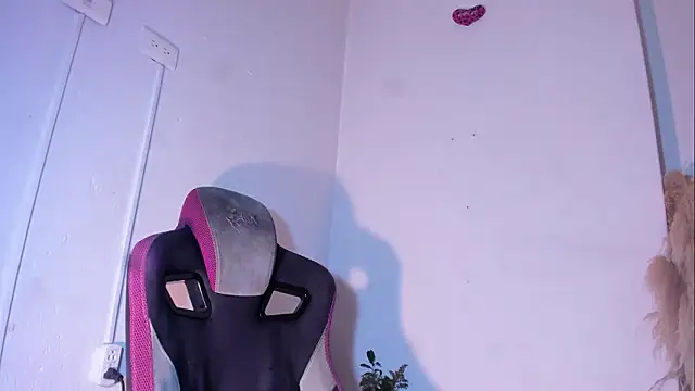 Snapshot of bad_girl_xxx chatting on 1, 3, 2026 bad girl xxx online show from 1, 3, 2026