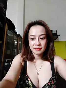 Baby-bigboobs20 online show from 11, 11, 2025